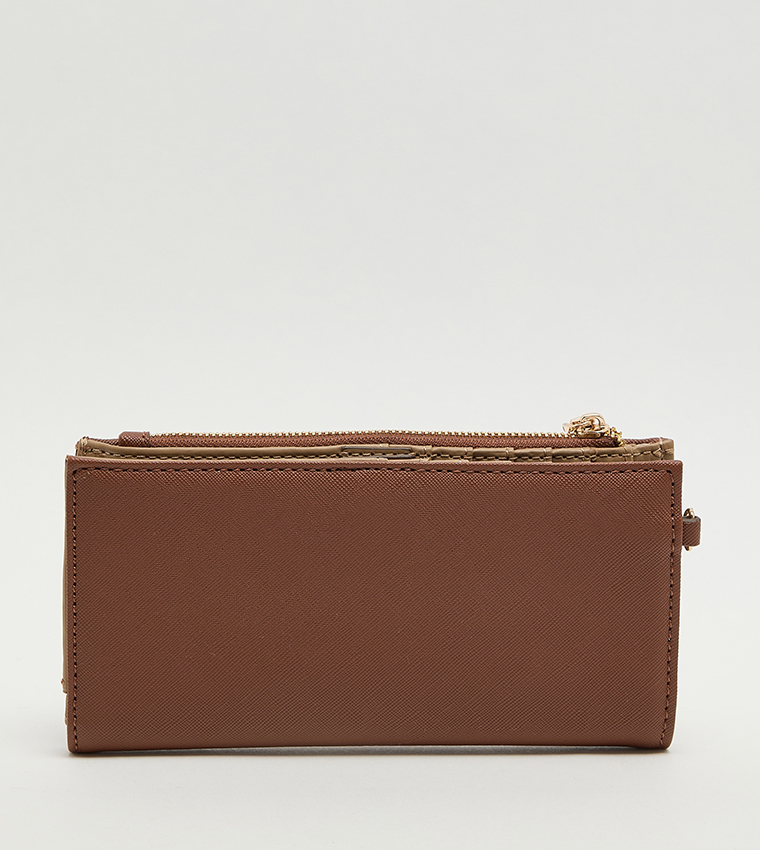 Textured Zippered Wallet