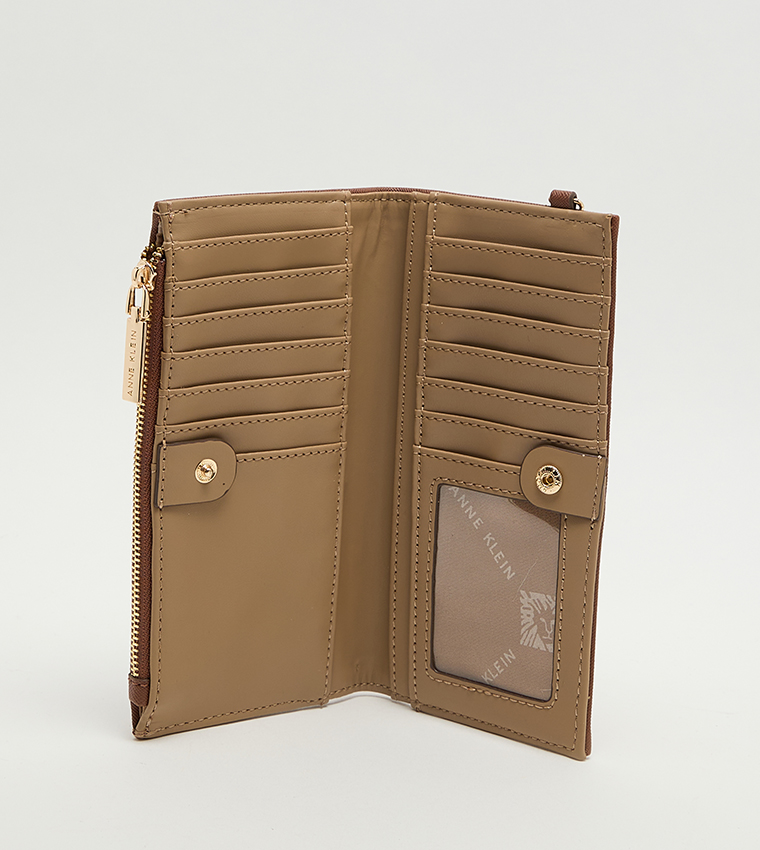 Textured Zippered Wallet