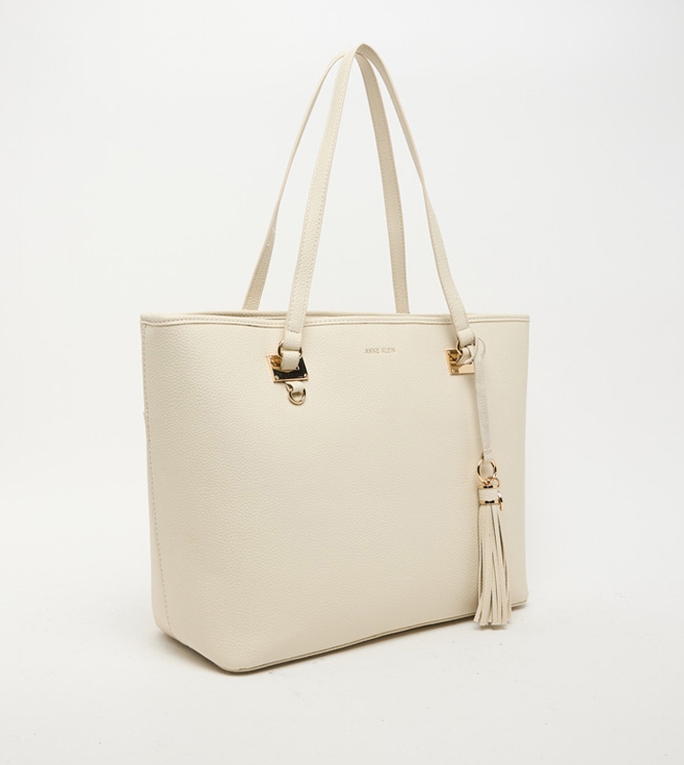 Textured Zip Closure Tote Bag