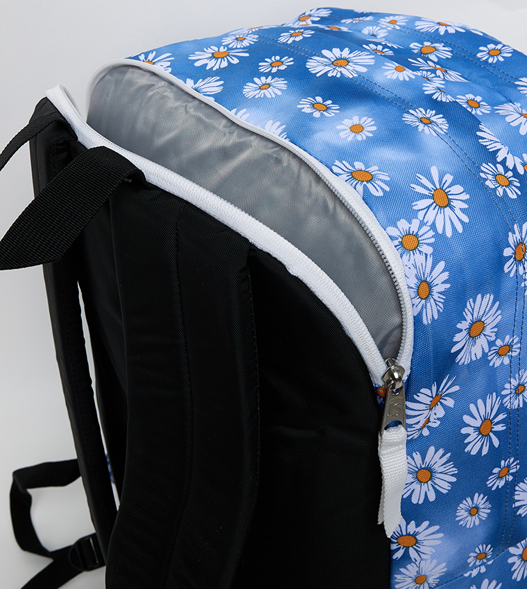 شنطة ظهر بجيب أمامي وطبعة 