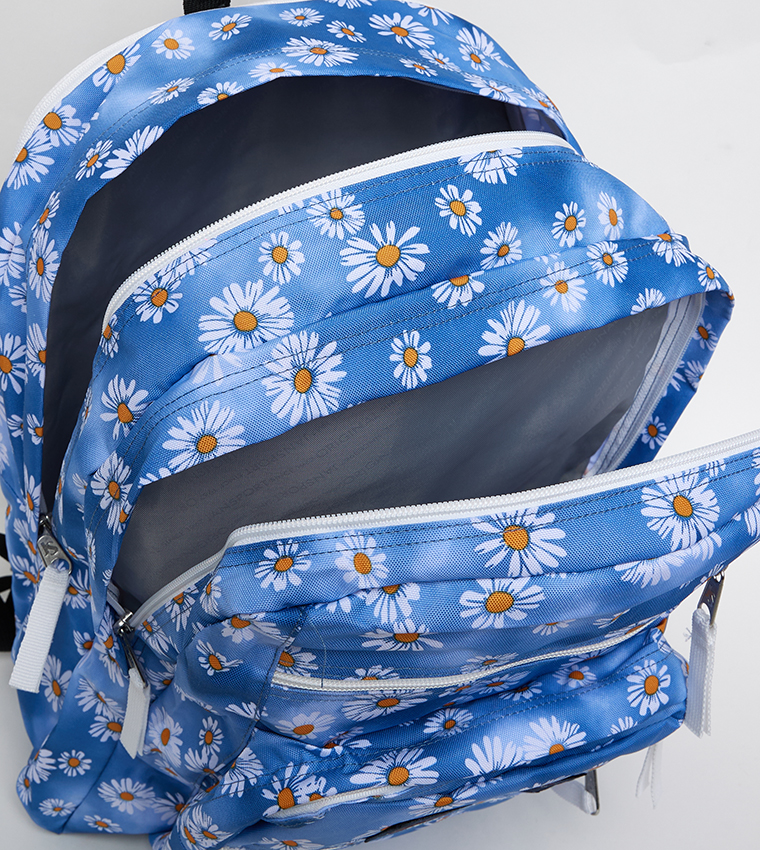 شنطة ظهر بجيب أمامي وطبعة 