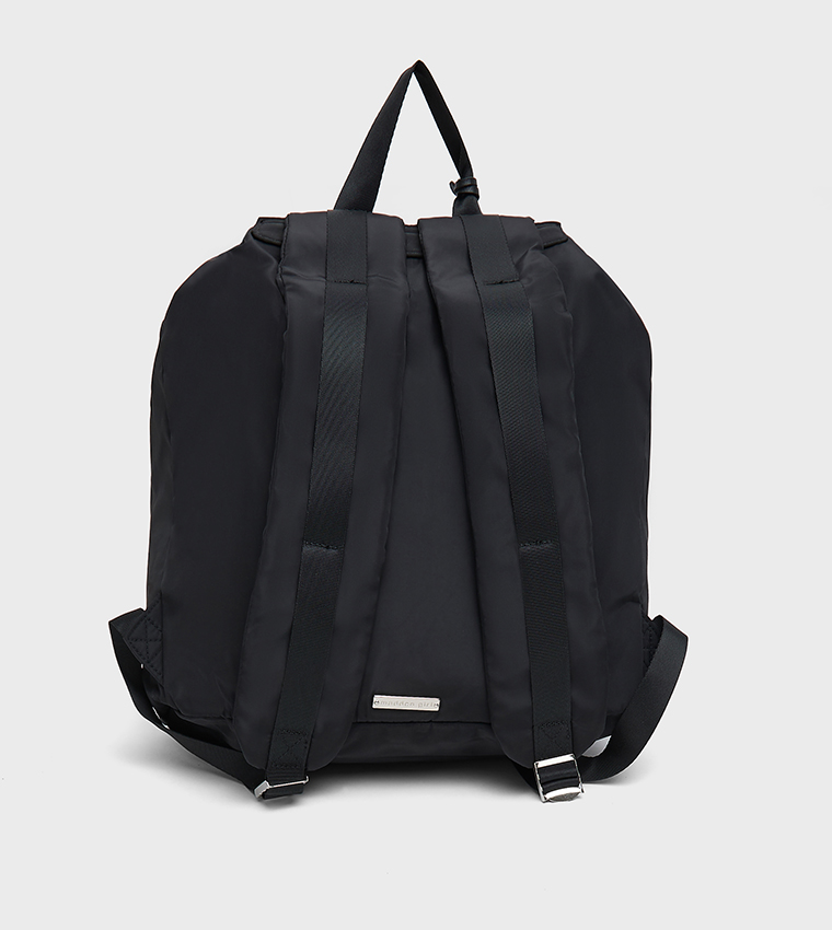 Solid Multipocket Flap Backpack