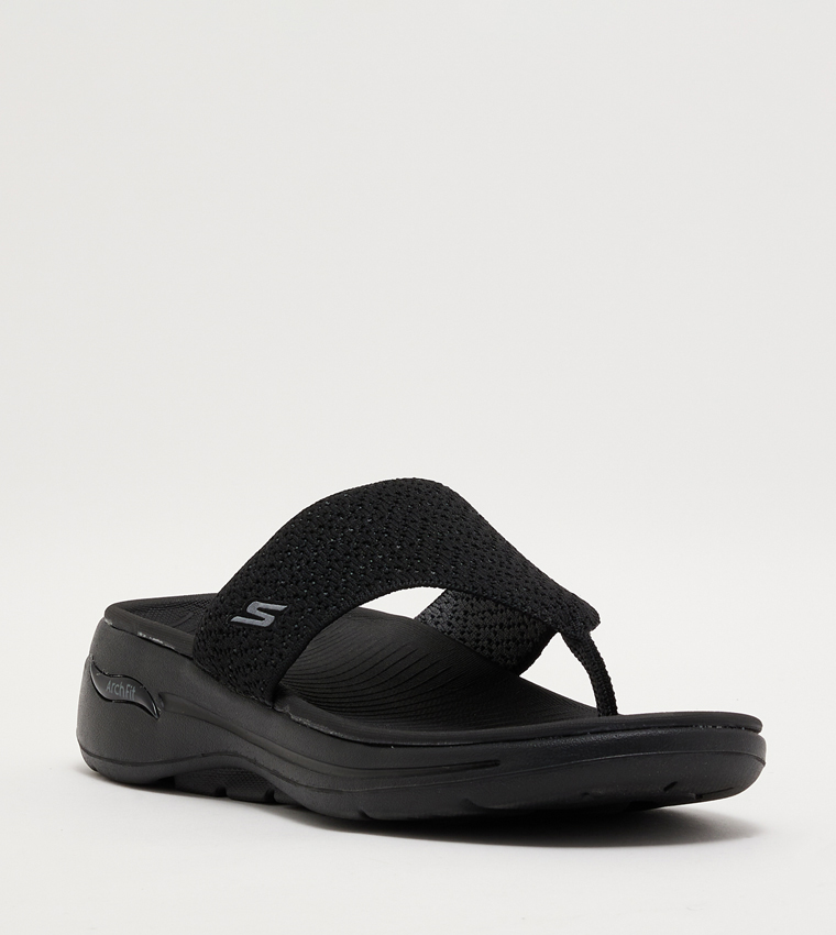 GO WALK ARCH FIT Flat Sandals