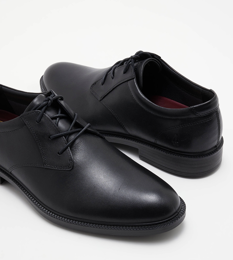 BANKER Derby Shoes