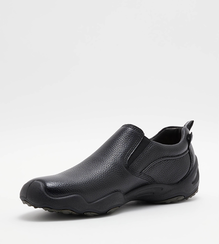 STARK Slip-On Casual Shoes