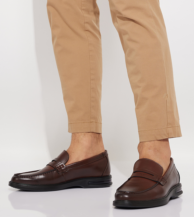 PALM Textured Round Toe Loafers