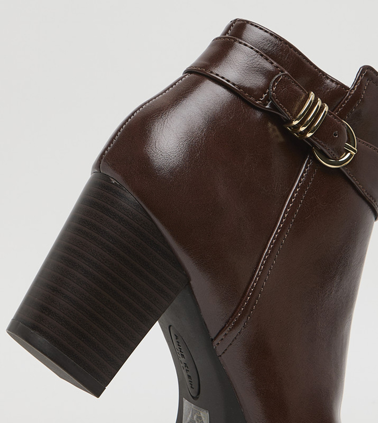 RUMO Block Heel Ankle Boots