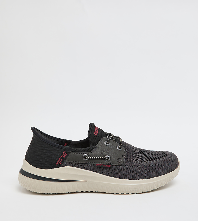 DELSON 3.0 - ROTH Logo Detail Knitted Shoes