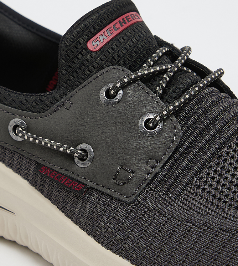 DELSON 3.0 - ROTH Logo Detail Knitted Shoes