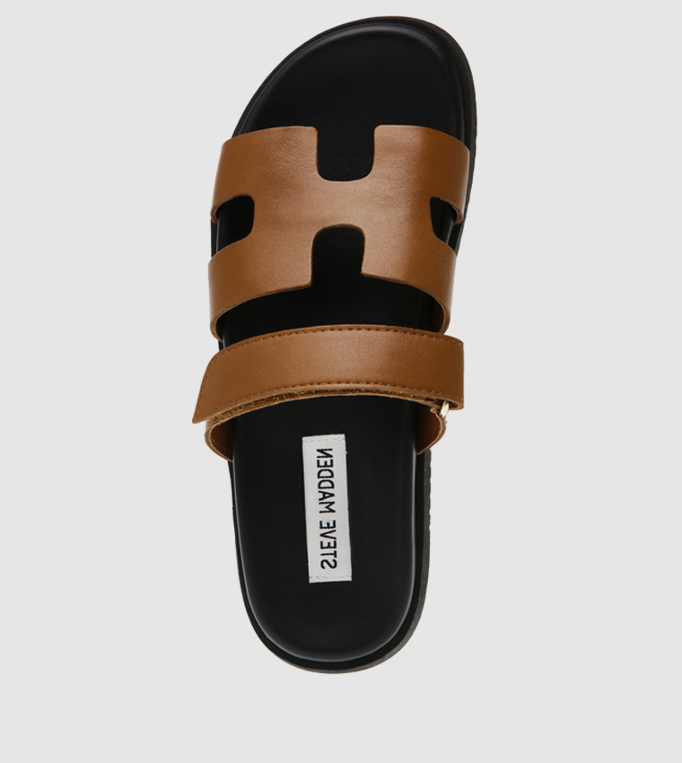 صندل مسطح بنقشة 