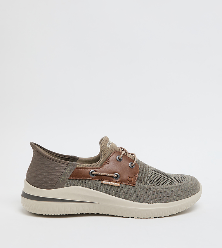 DELSON 3.0 Logo Detail Knitted Shoes
