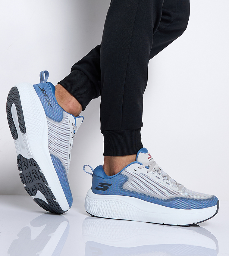 GO RUN SUPERSONIC MAX Running Shoes