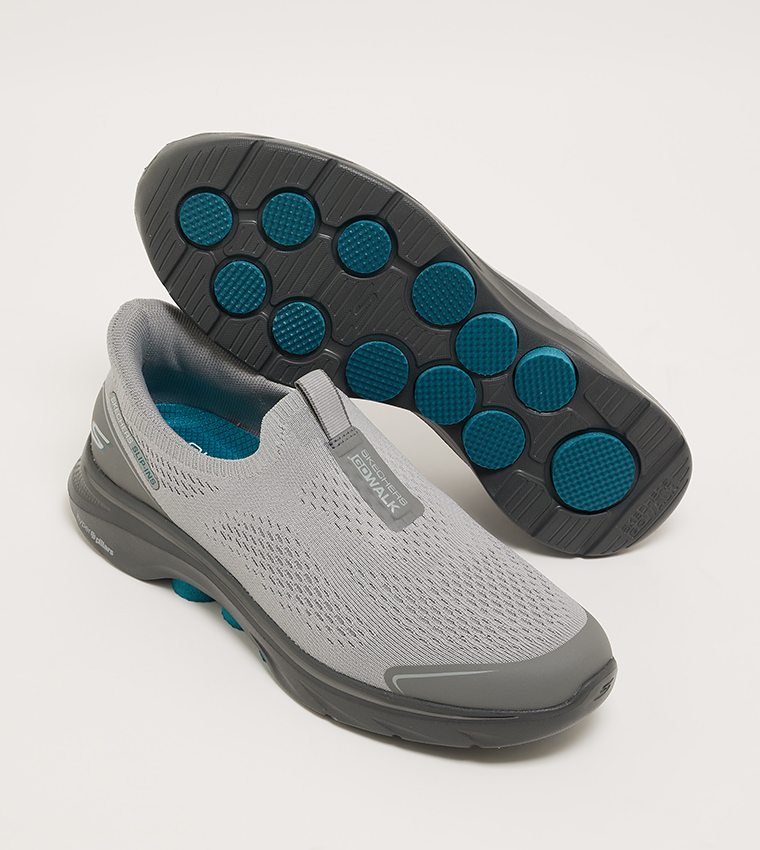 GO WALK 7 Slip-On Shoes