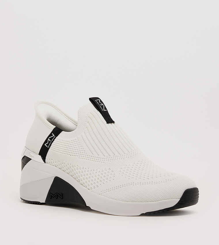 A-WEDGE - CRECENT Slip-On Sock Shoes