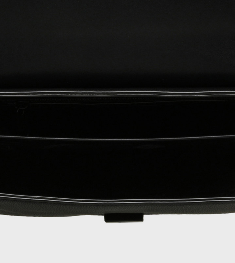 Steve Madden  Handheld Bags - Black Handheld Bags