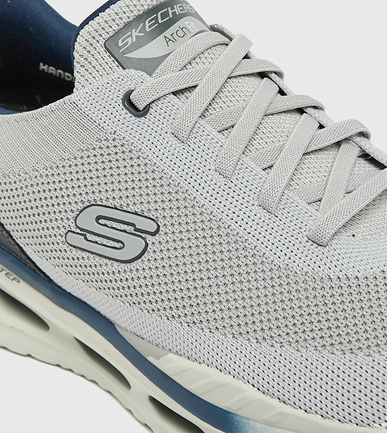 ARCH FIT ORVAN Logo Detail Lace-Up Shoes