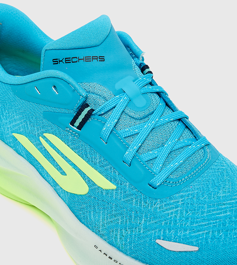 حذاء جري أيرو سبارك