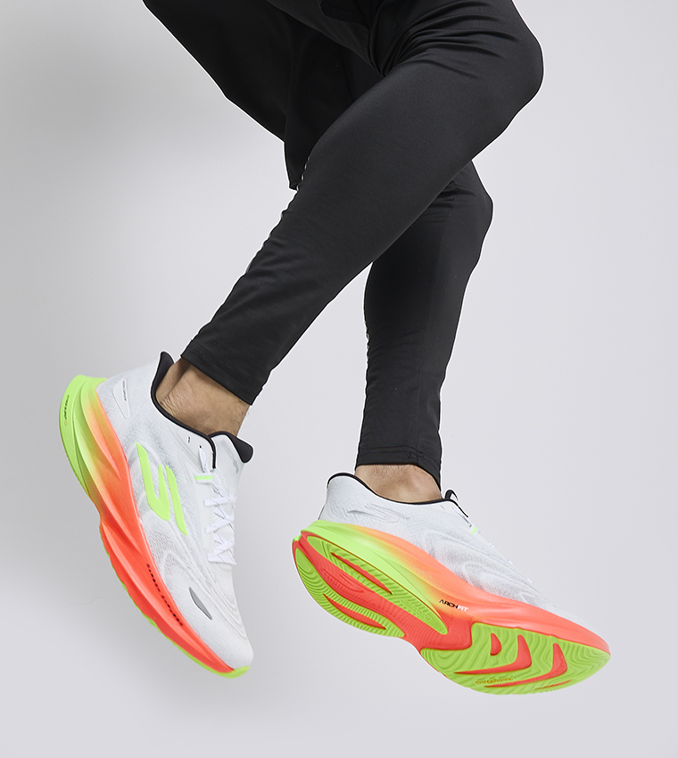 AERO BURST GO RUN RIDE 12 Lace-Up Shoes