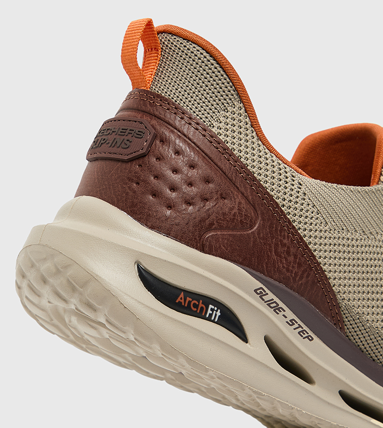 حذاء آرتش فيت أورفان بشعار ورباط