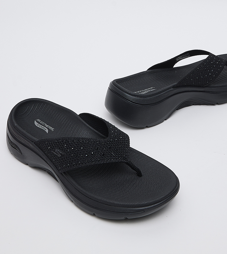 GO WALK ARCH FIT 2.0 - CLAIRE Sandals