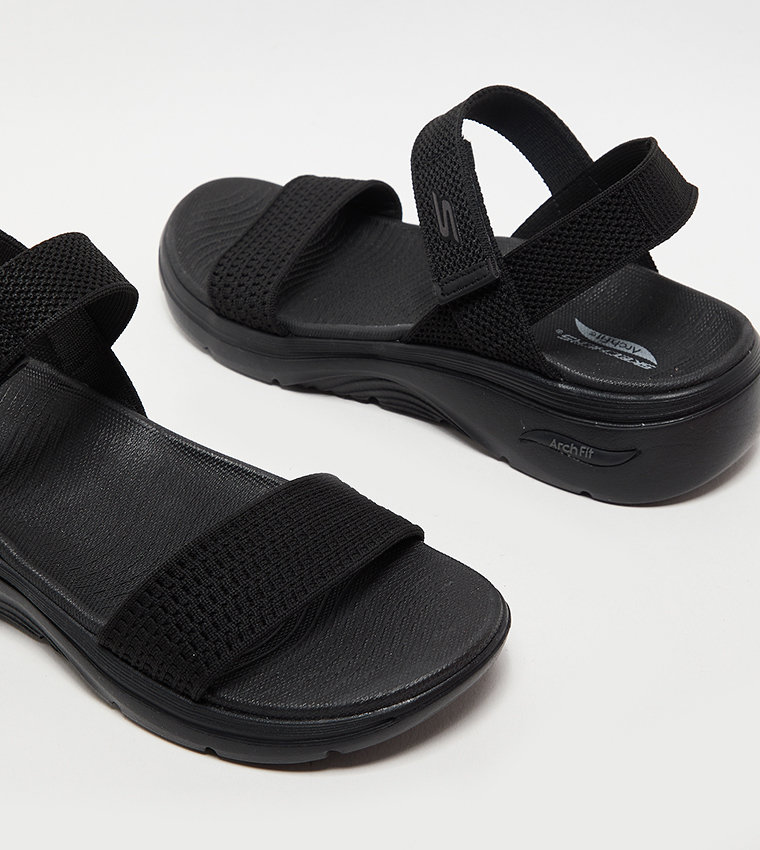 GO WALK ARCH FIT 2.0 Casual Sandals