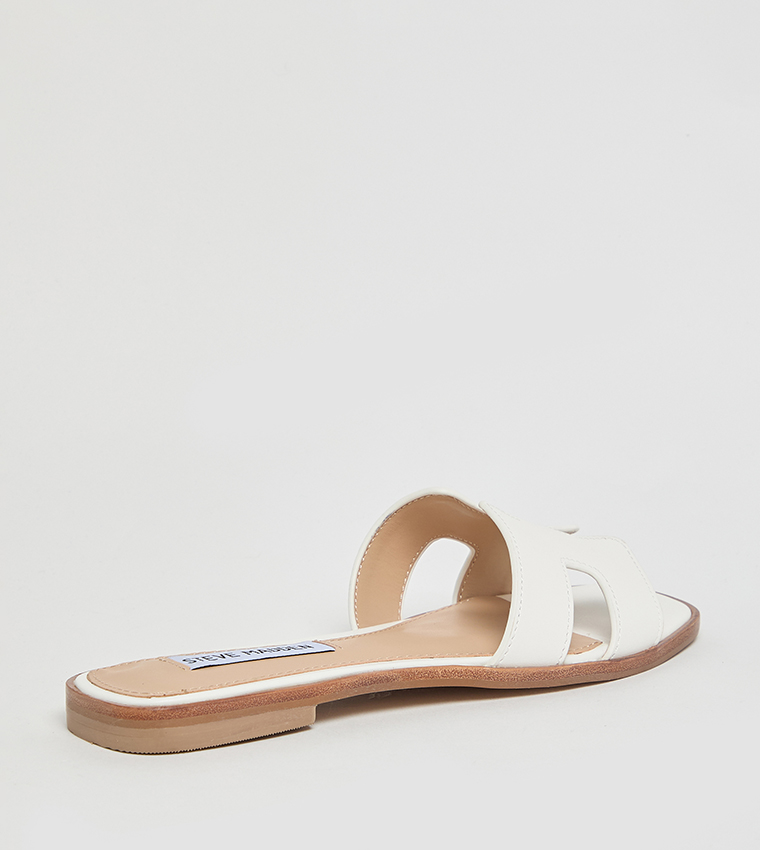ستيف مادن  الصنادل المسطحة - أبيض Flat Sandals