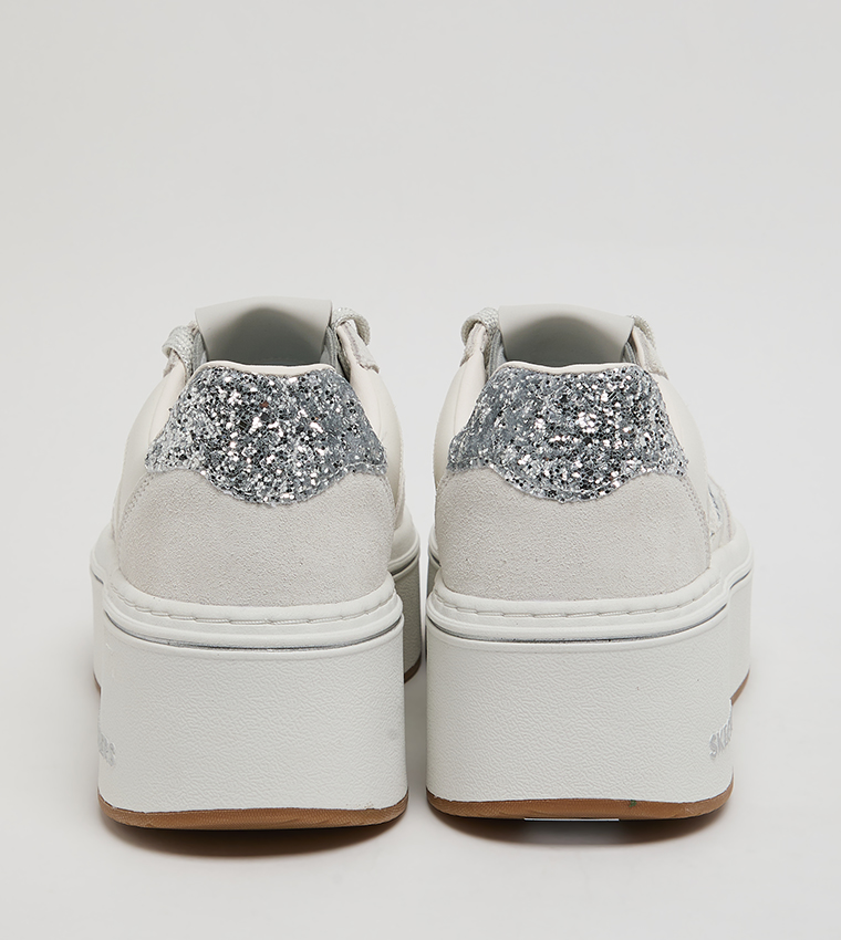 سنيكرز بلاتفورم برباط 