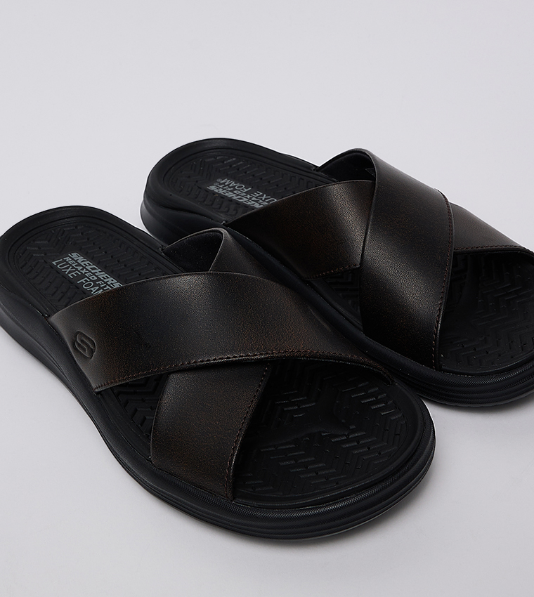 PROVEN SD Criss-Cross Casual Sandals