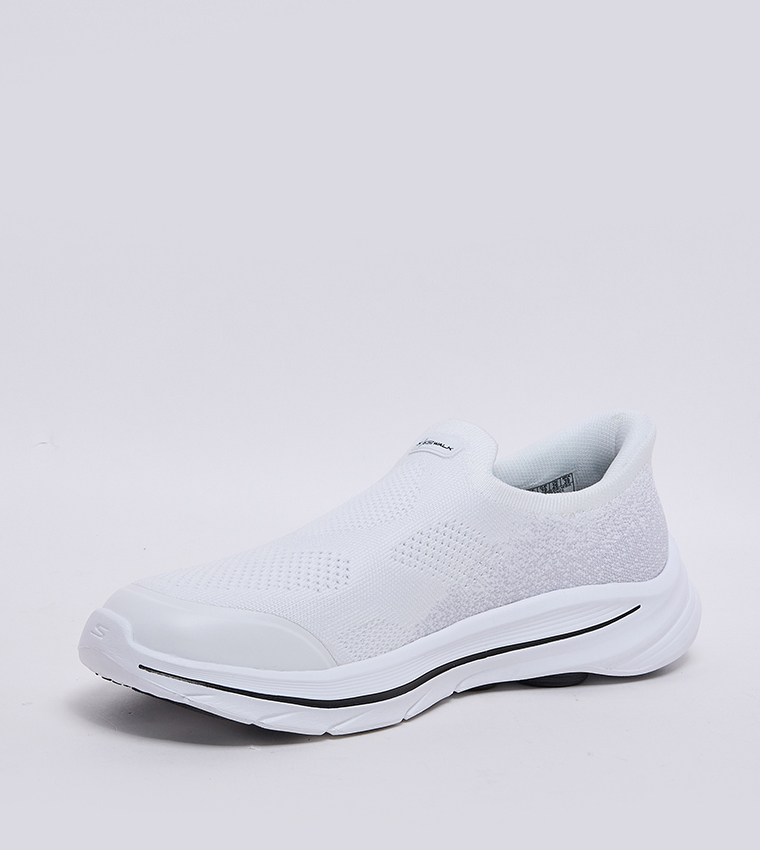 GO WALK 8 Slip-On Shoes