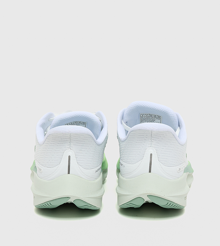 حذاء سليب أون أيرو بالس 