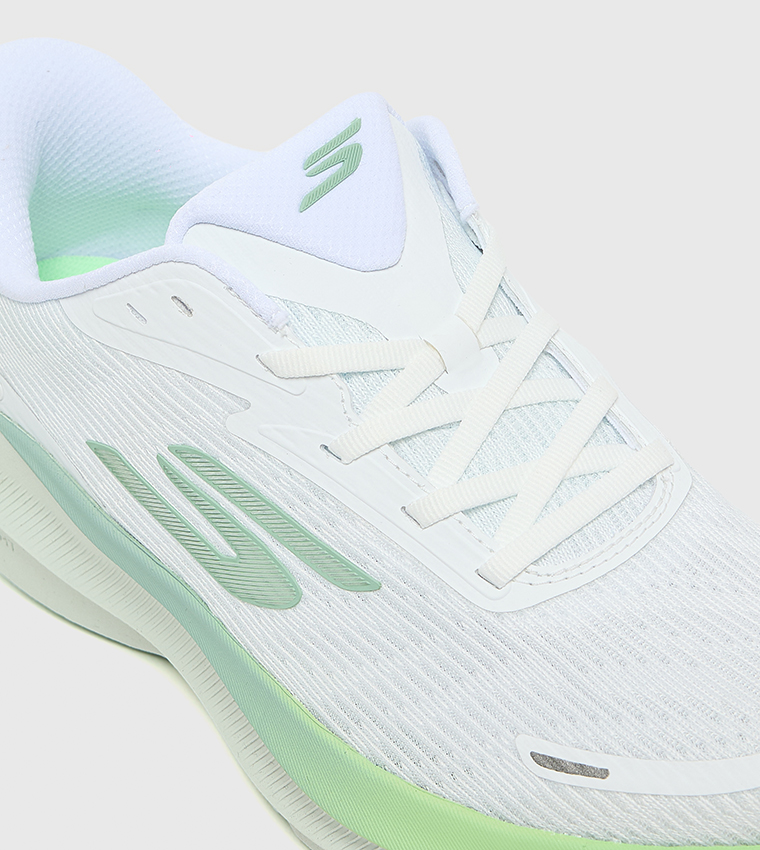 حذاء سليب أون أيرو بالس 