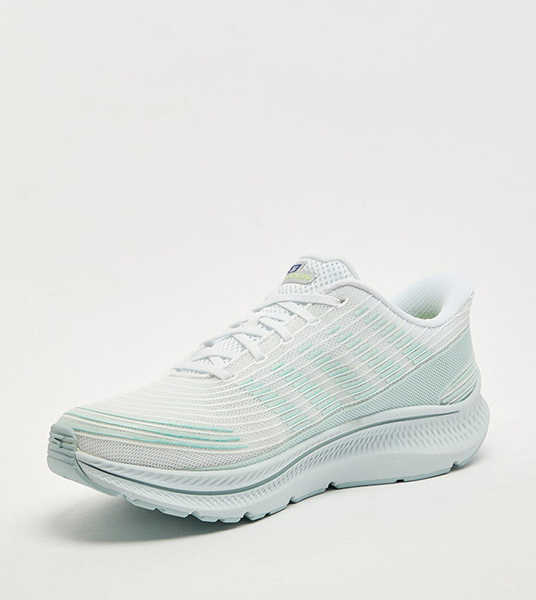 GO RUN CONSISTENT 2.0 Lace-Up Shoes