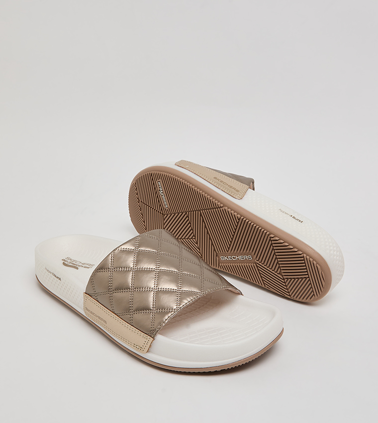 ARCH FIT HYPER Quilted Slides