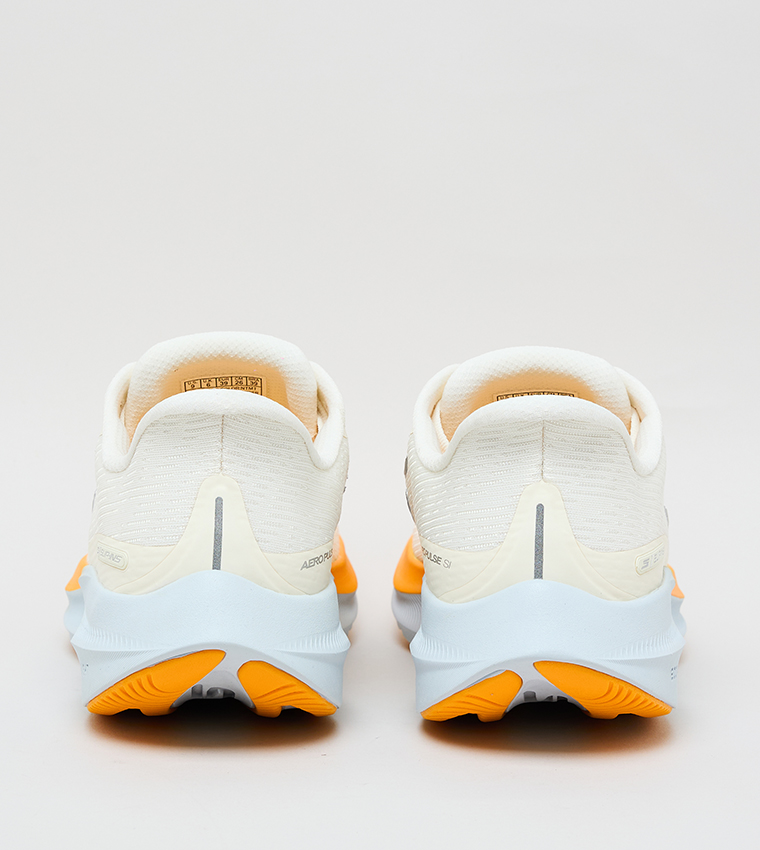 AERO PULSE Running Shoes
