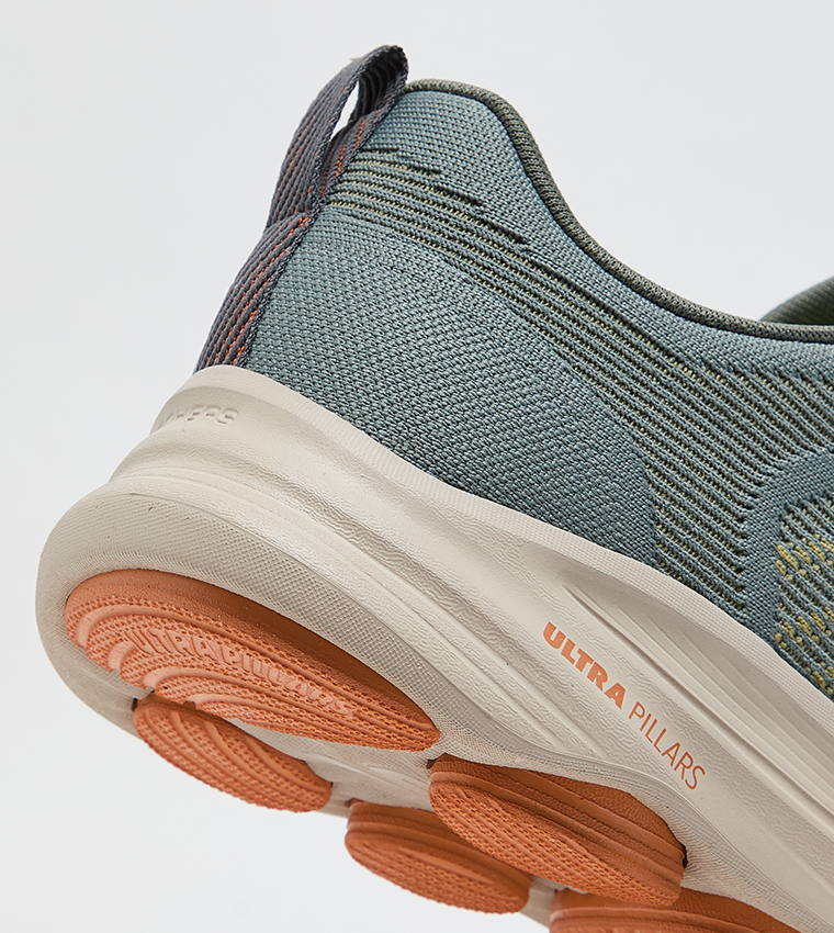 حذاء جو ووك 8 بشعار ورباط