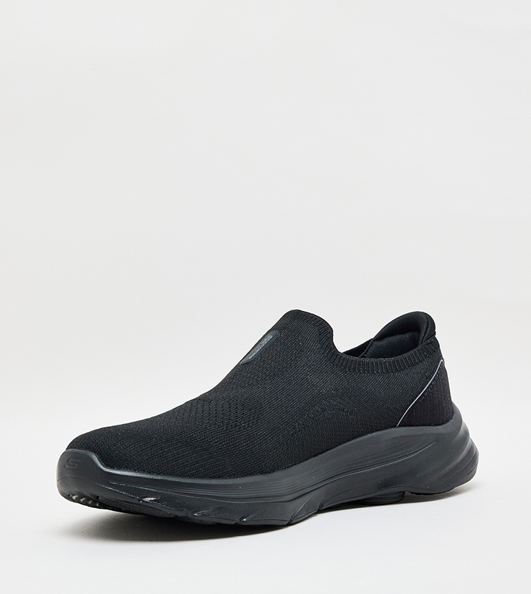 GO WALK 8 Slip-On Shoes