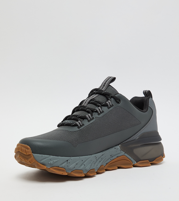 MAX PROTECT Textured Lace-Up Shoes