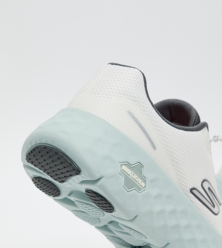 حذاء جو ووك ماكس كوشننج فليكس برباط