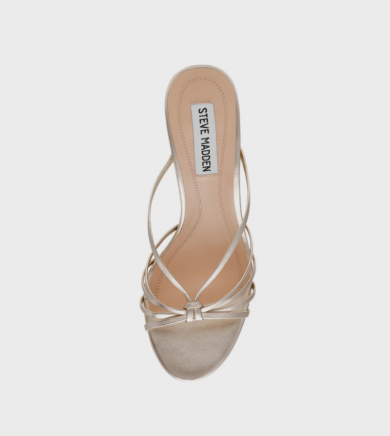 صندل كعب بمقدمة مفتوحة 