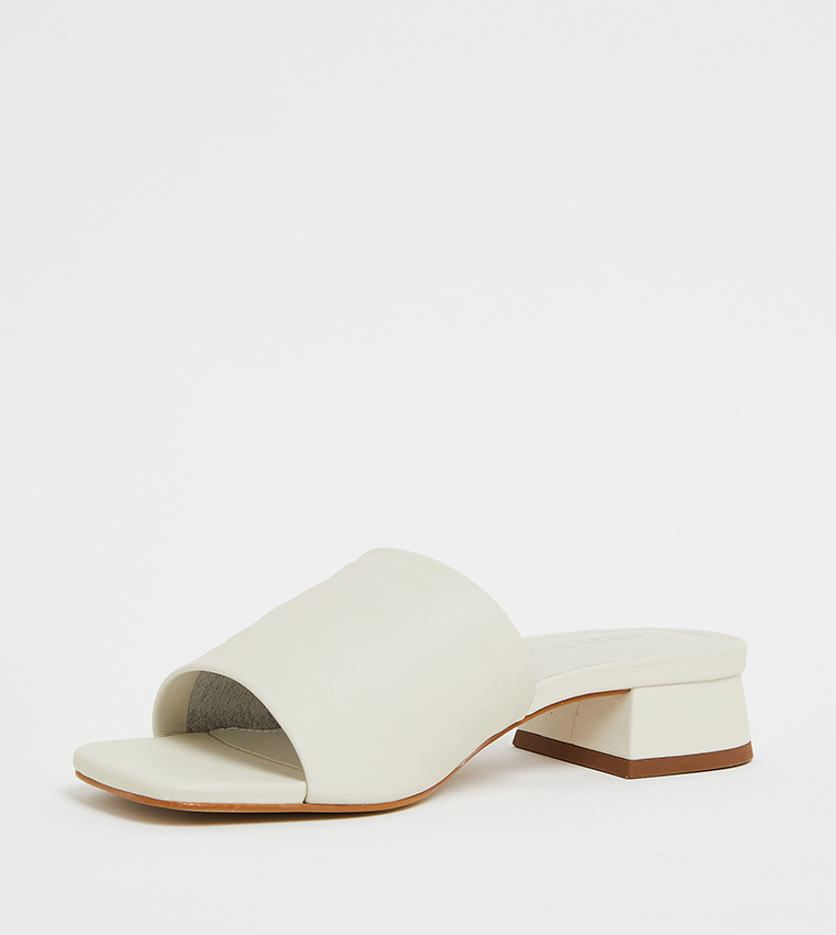 MONTGOMERY Square Toe Low Heel Sandals