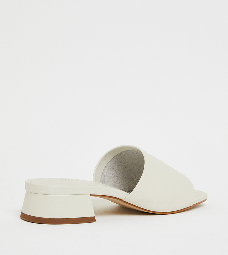 MONTGOMERY Square Toe Low Heel Sandals