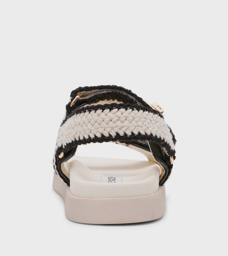 ستيف مادن  الصنادل المسطحة - أبيض Flat Sandals