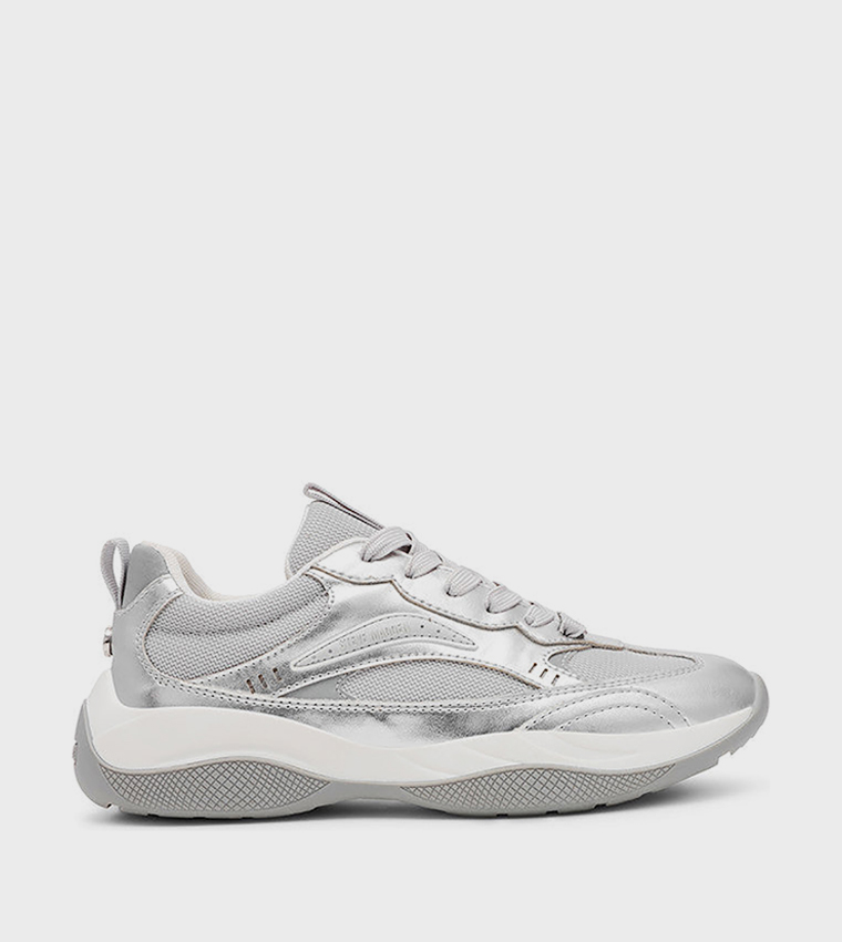 PREMIO Round Toe Runner Sneakers