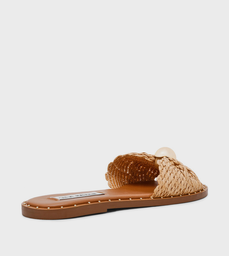 ستيف مادن  الصنادل المسطحة - بيج Flat Sandals