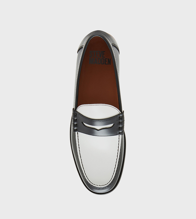 ABBELL Slip-On Loafers