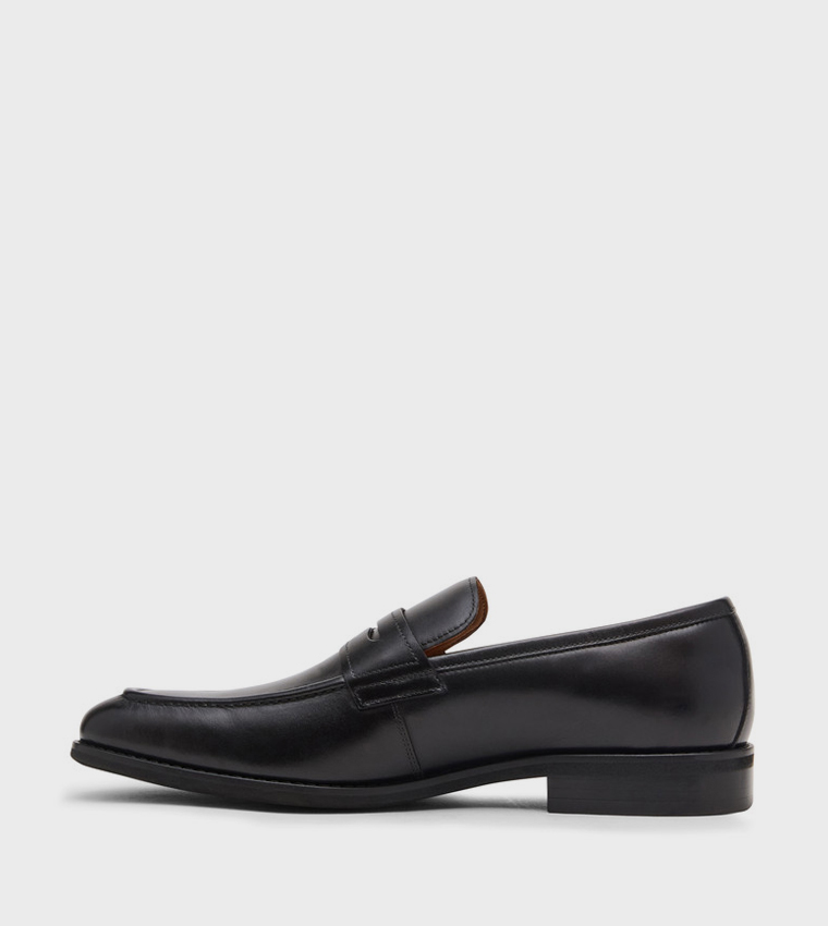TREASURE Slip-On Formal Shoes