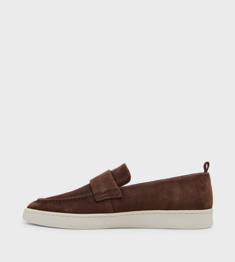 HANNSON Round Toe Slip-On Shoes