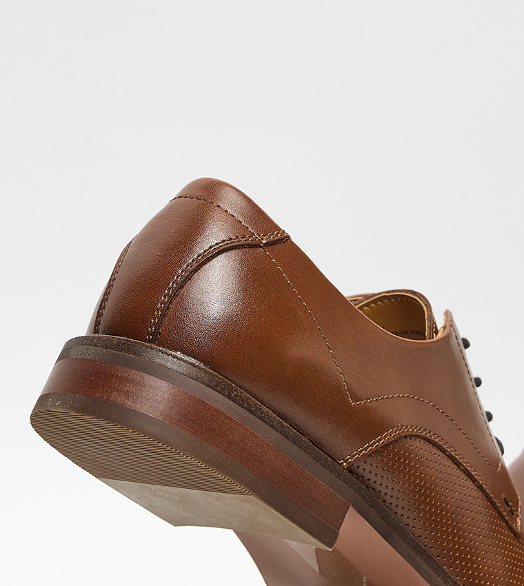 MMAKAI Lace-Up Oxfords Shoes