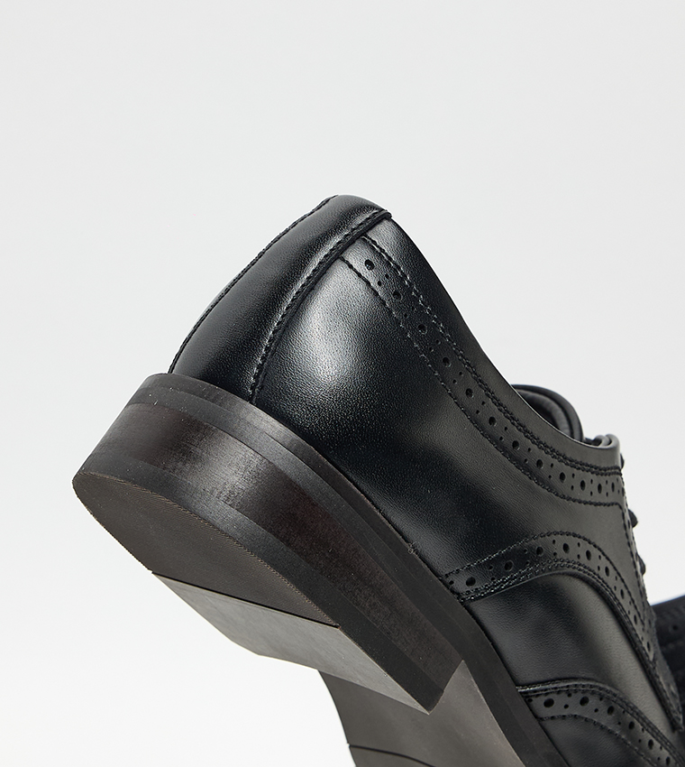 MAYMMERS Lace-Up Derby Shoes