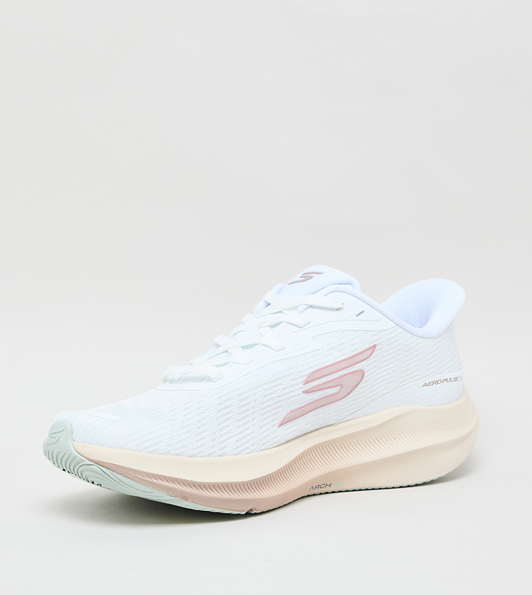 AERO PULSE Running Shoes